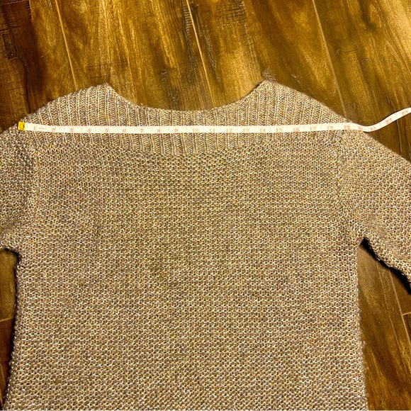 Tommy Bahama Grey with Golden Sparkles Modern Chic Cozy Sweater for Any Occasion - Picture 8 of 12
